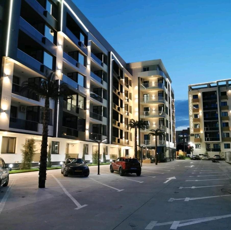 Zen Garden Apartament De Lux Nou Pe Malul Marii 콘스탄차 외부 사진